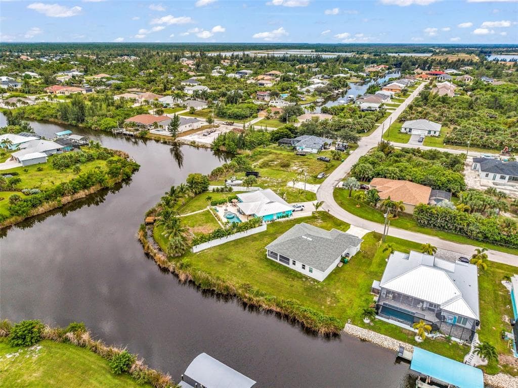 14464 FORT MYERS AVENUE photo 4