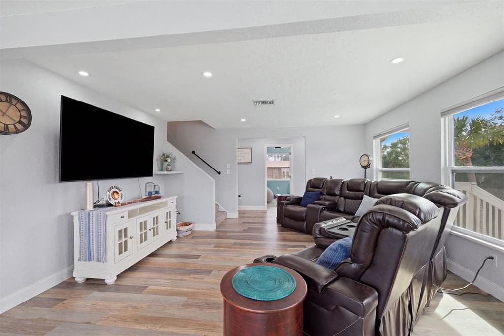 14523 BARLOW LANE photo 22