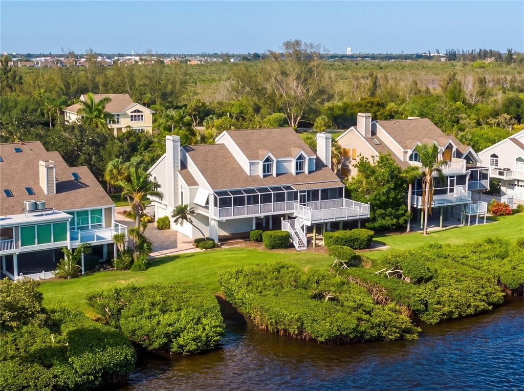 44 TIDY ISLAND BOULEVARD photo 2