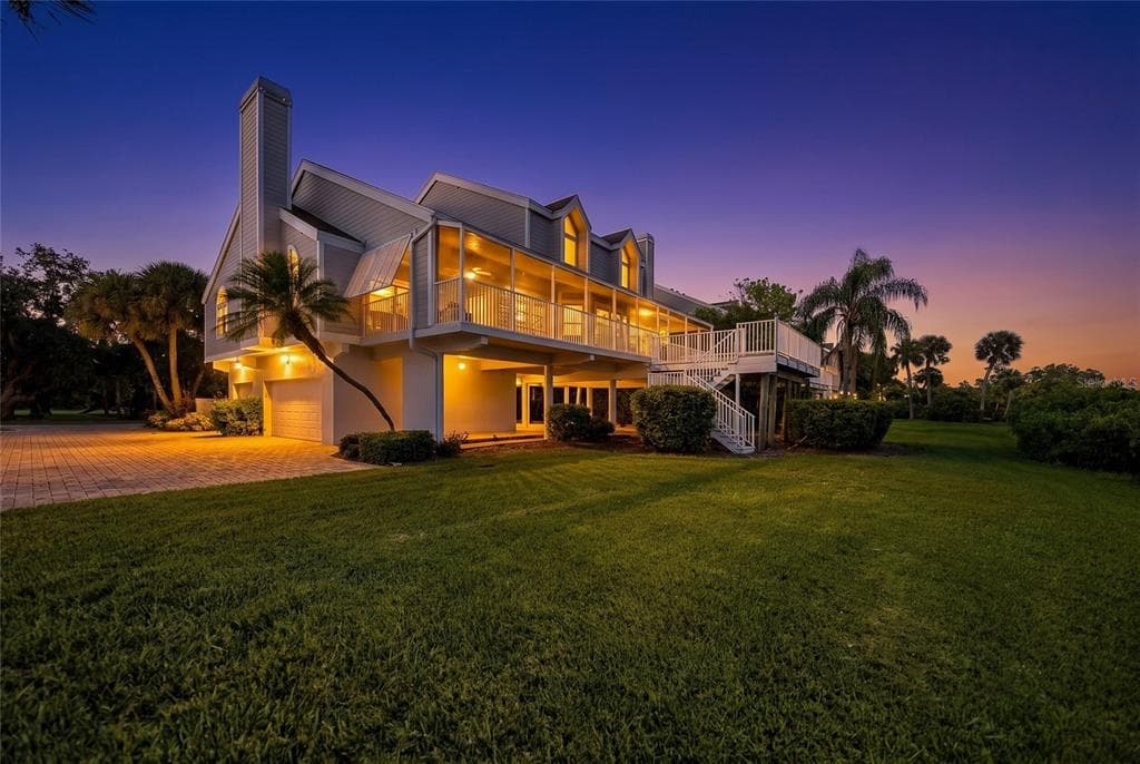 44 TIDY ISLAND BOULEVARD photo 1