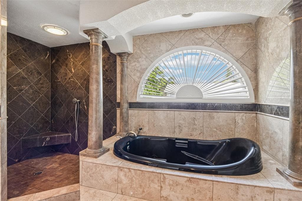 3157 N CANAL DRIVE photo 23