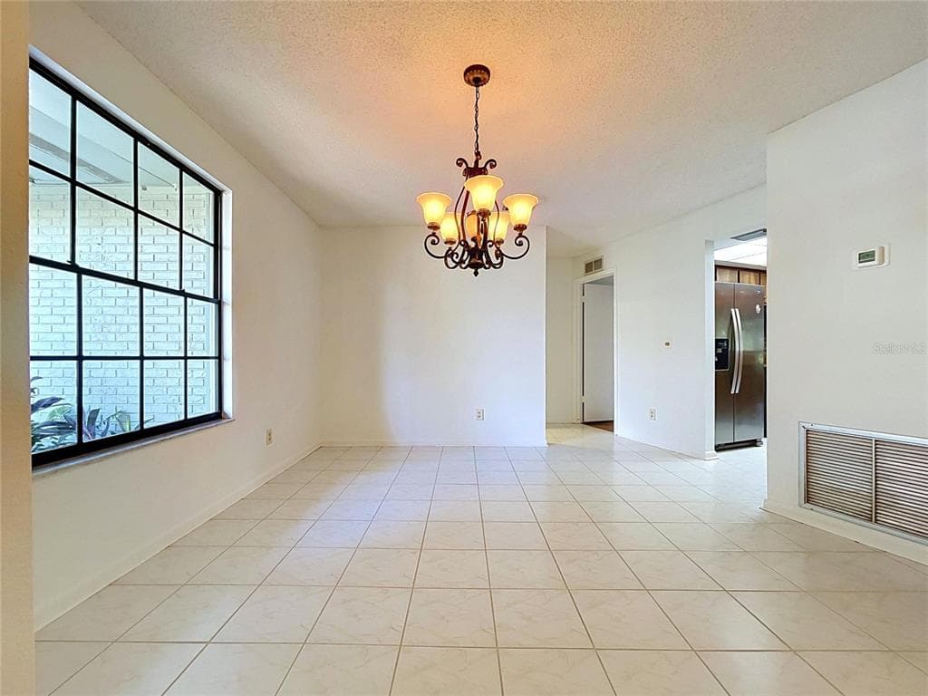 1413 WINDJAMMER LOOP photo 10