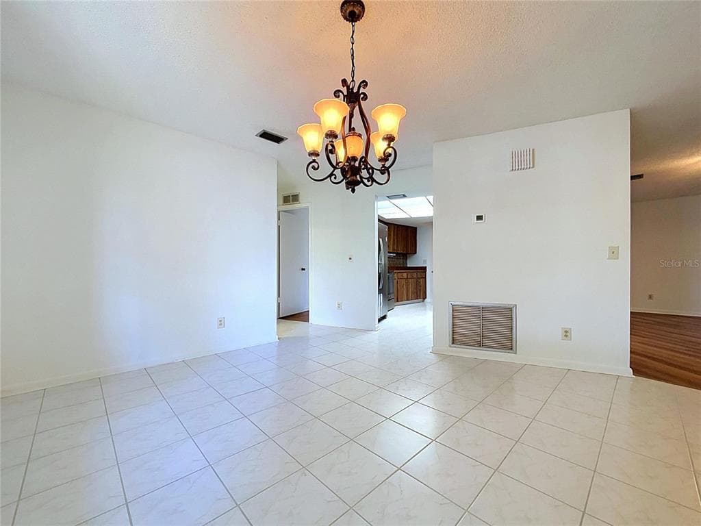 1413 WINDJAMMER LOOP photo 11