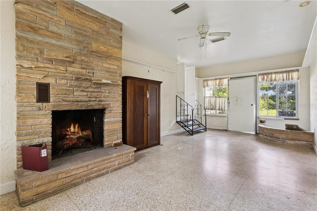 1505 E CROOKED LAKE DRIVE 5