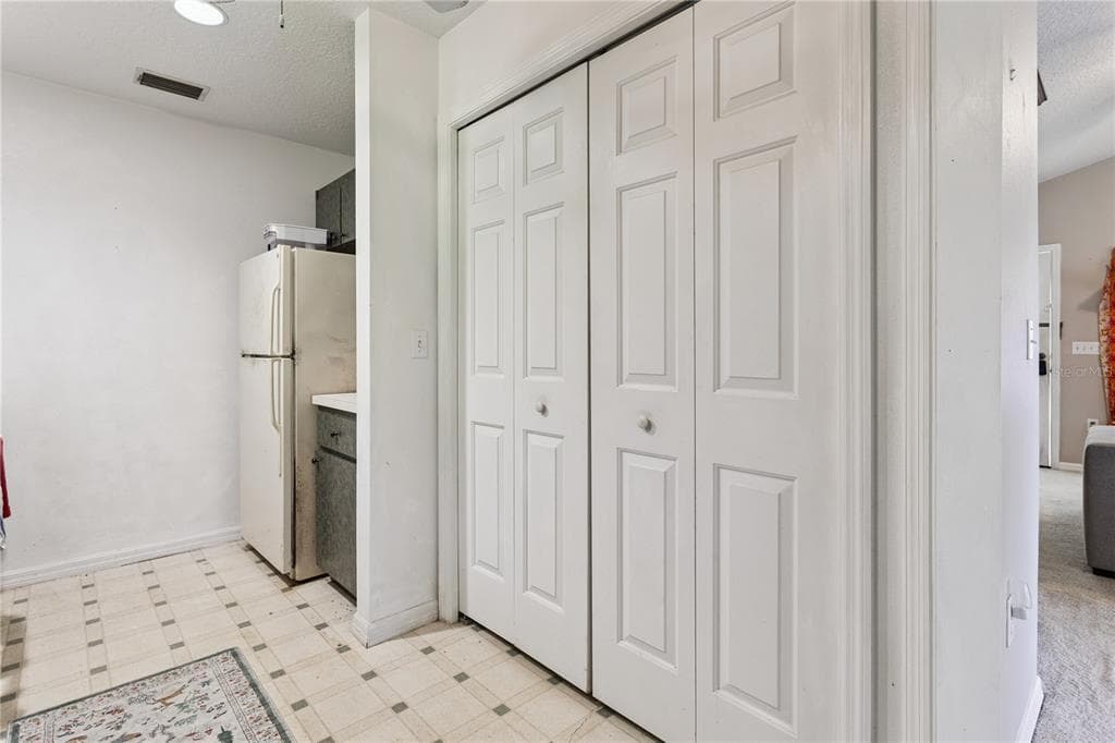 1505 E CROOKED LAKE DRIVE photo 11