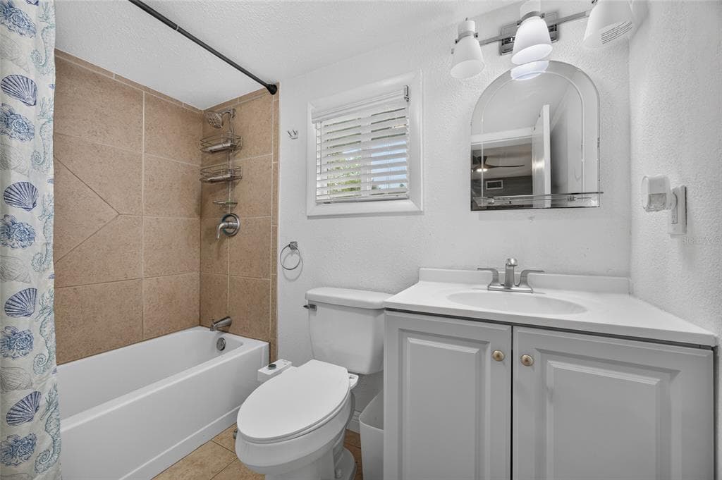 22105 OLEAN BOULEVARD photo 18