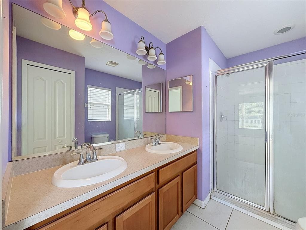 12611 CHENWOOD AVENUE photo 9