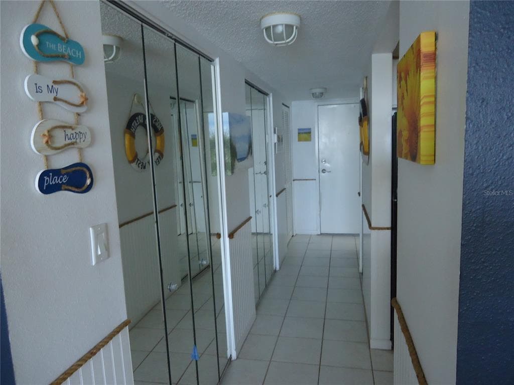4550 COVE CIRCLE 605 photo 8