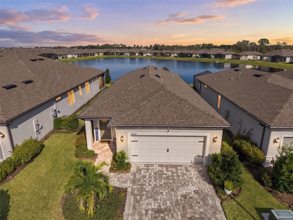 9260 BALLASTER POINTE LOOP photo 1