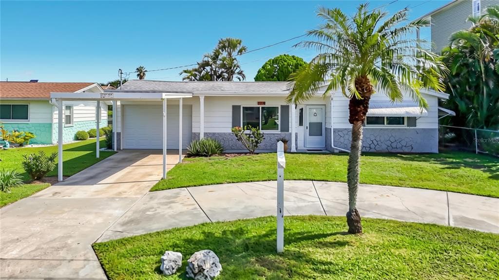 13538 LESLIE DRIVE photo 1