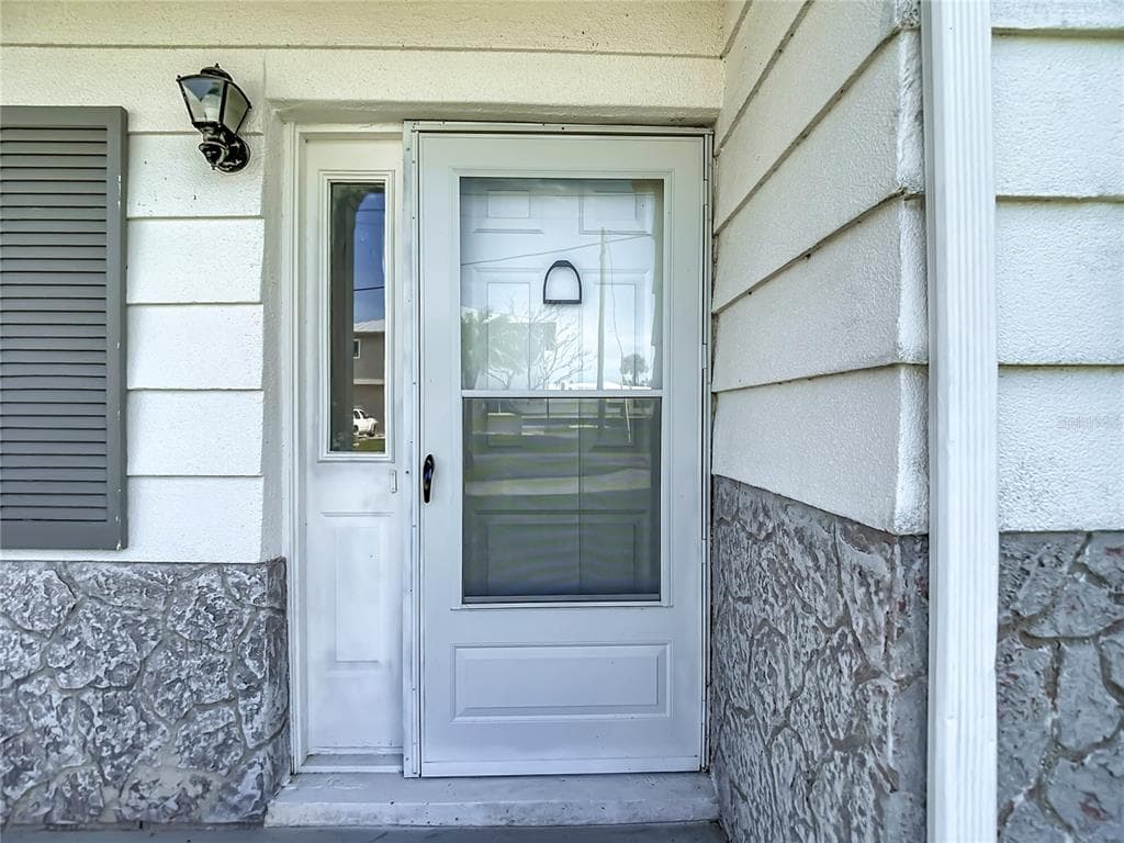 13538 LESLIE DRIVE photo 9