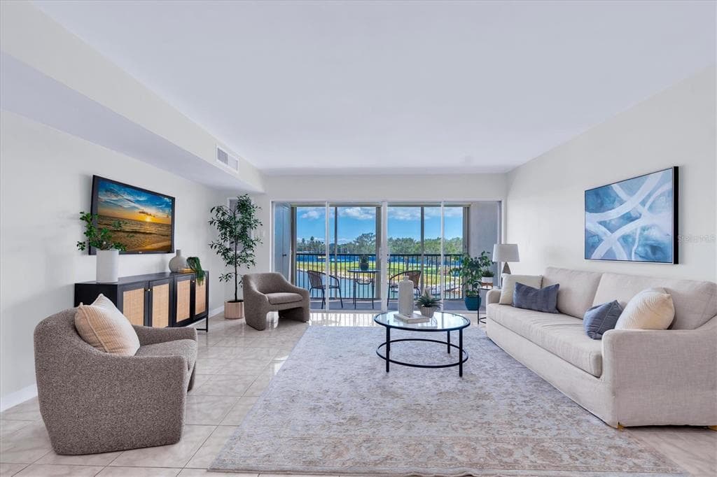 10355 PARADISE BOULEVARD 208 photo 6