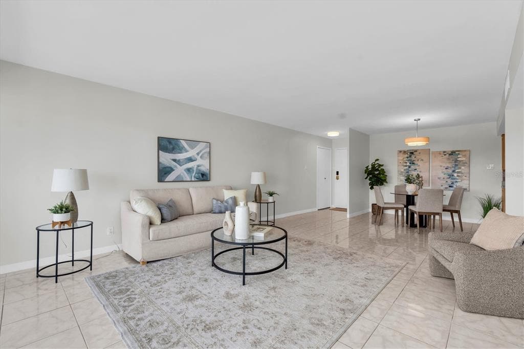 10355 PARADISE BOULEVARD 208 photo 17