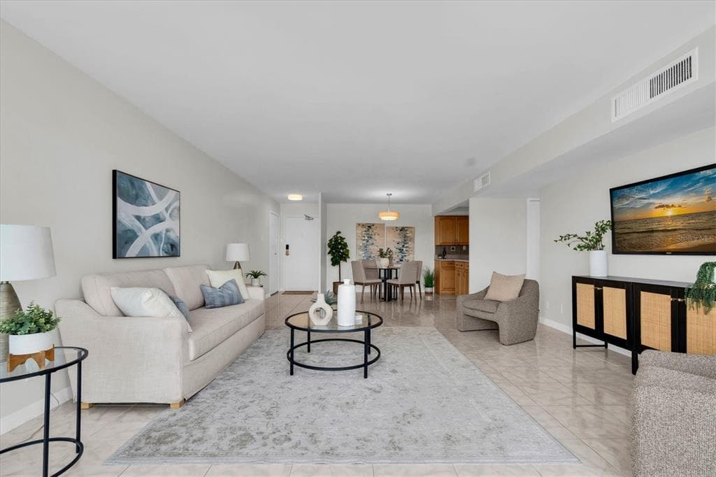 10355 PARADISE BOULEVARD 208 photo 18