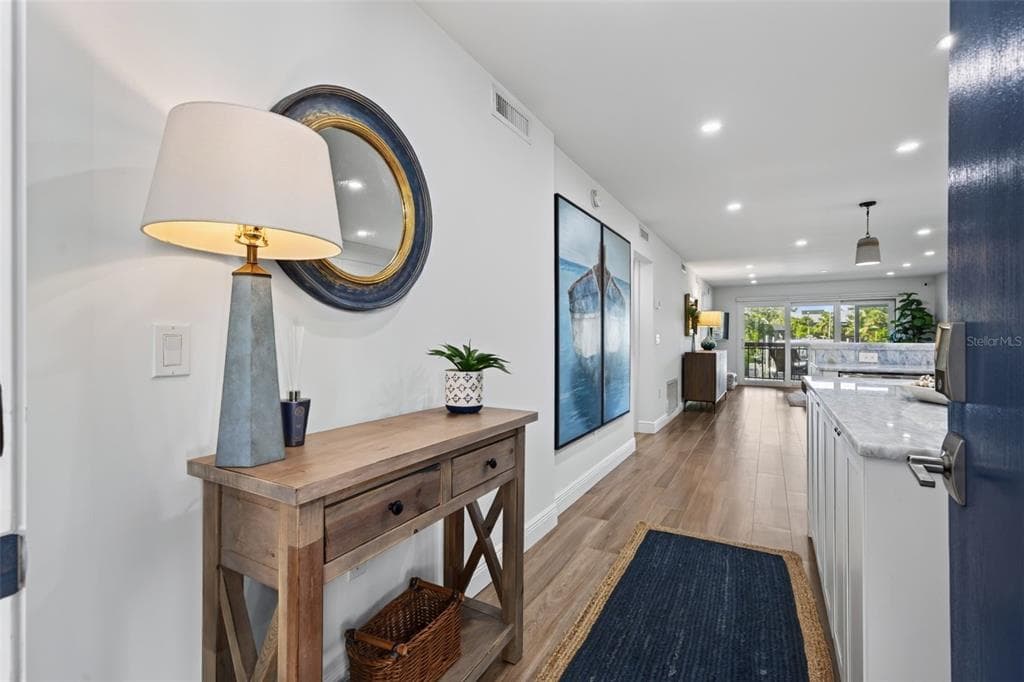 1313 DOCKSIDE PLACE #120 5