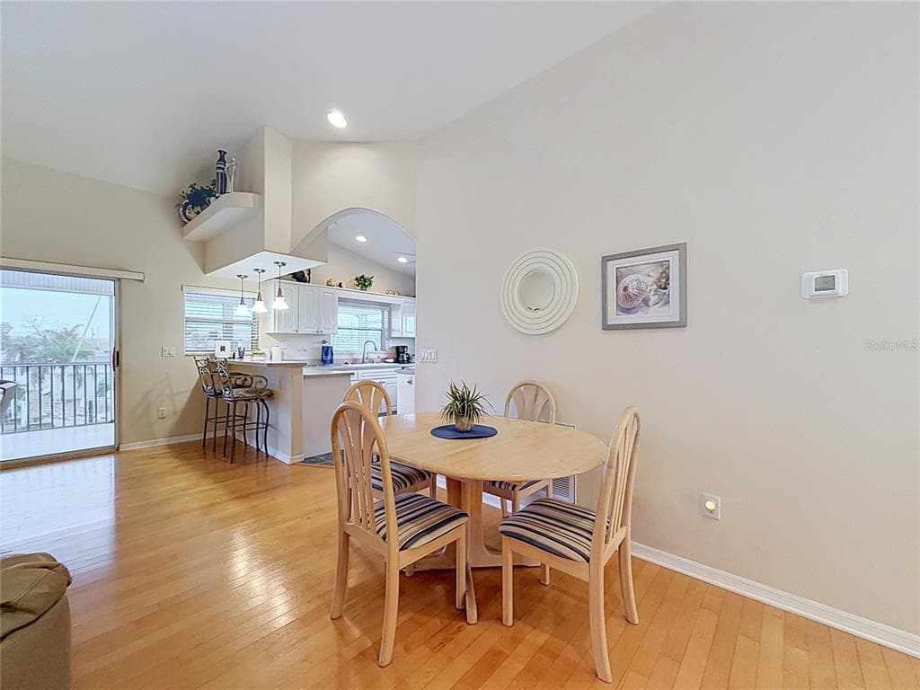 13540 MARIA DRIVE photo 20