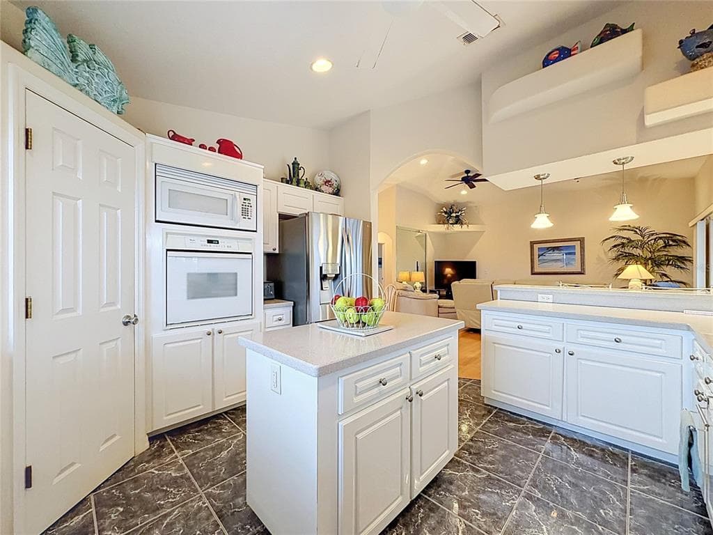 13540 MARIA DRIVE photo 24