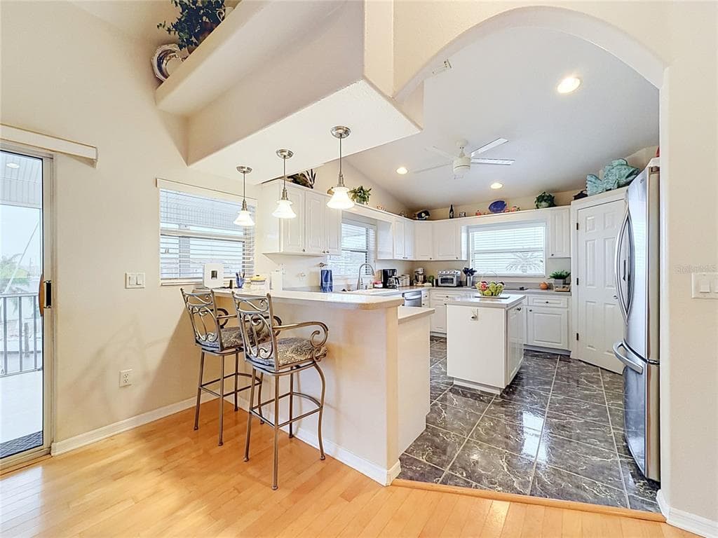 13540 MARIA DRIVE photo 21
