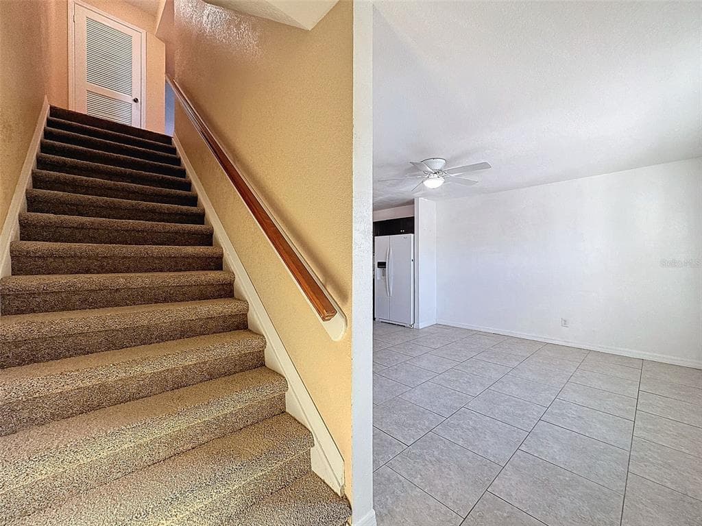 9201 TUDOR DRIVE C212 photo 6