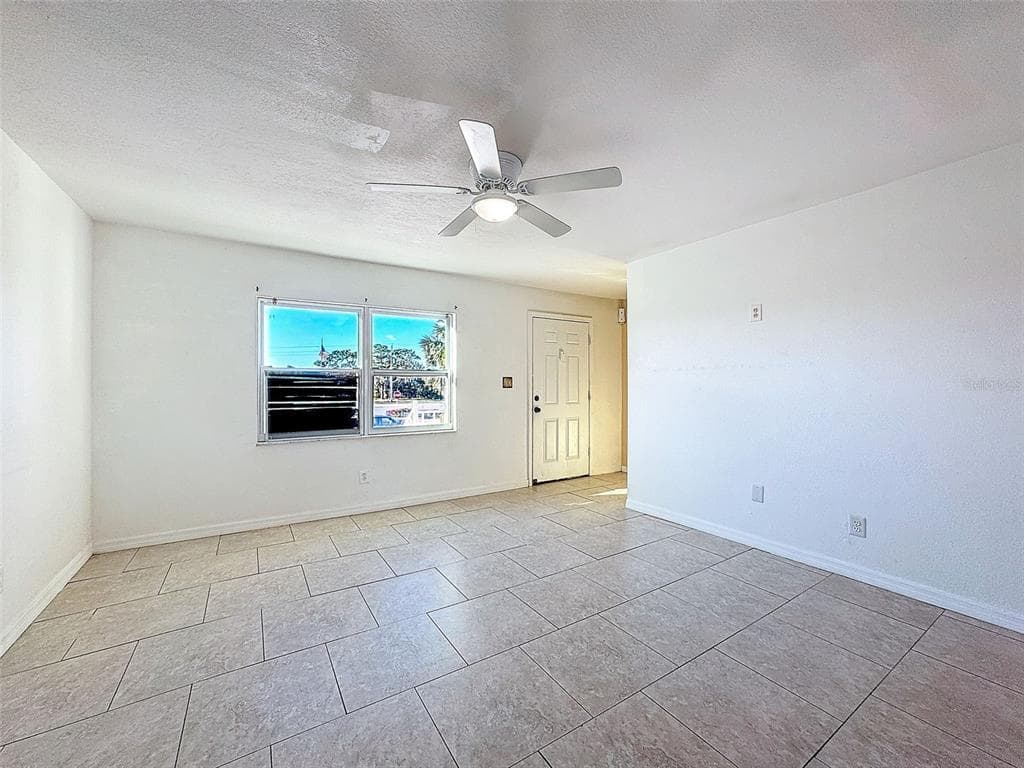 9201 TUDOR DRIVE C212 photo 10