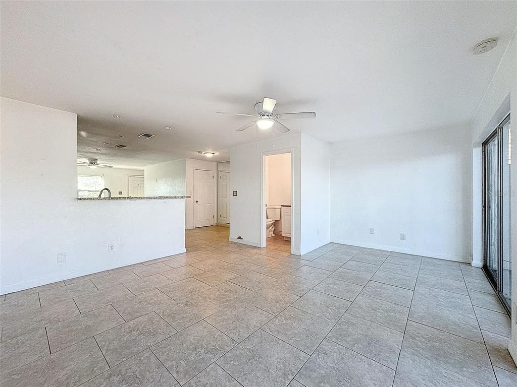 9201 TUDOR DRIVE C212 photo 19
