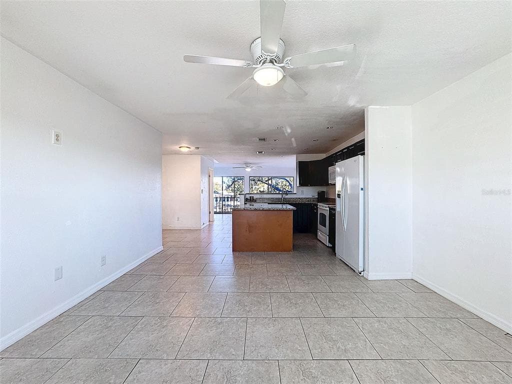 9201 TUDOR DRIVE C212 photo 8