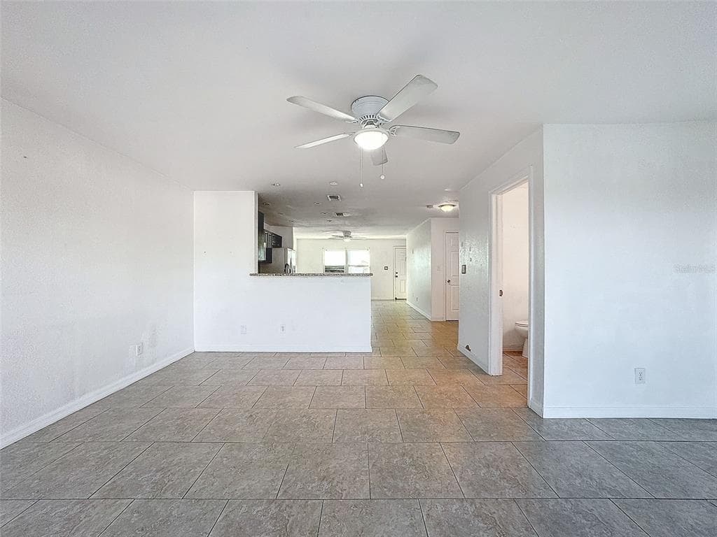 9201 TUDOR DRIVE C212 photo 21