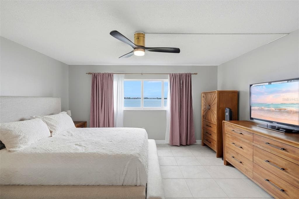 280 126TH AVENUE 104 photo 13