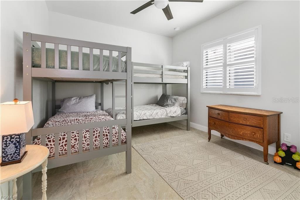 2330 NW 39TH AVENUE photo 24