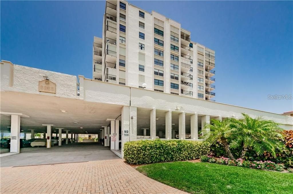 6265 SUN BOULEVARD 805 photo 3