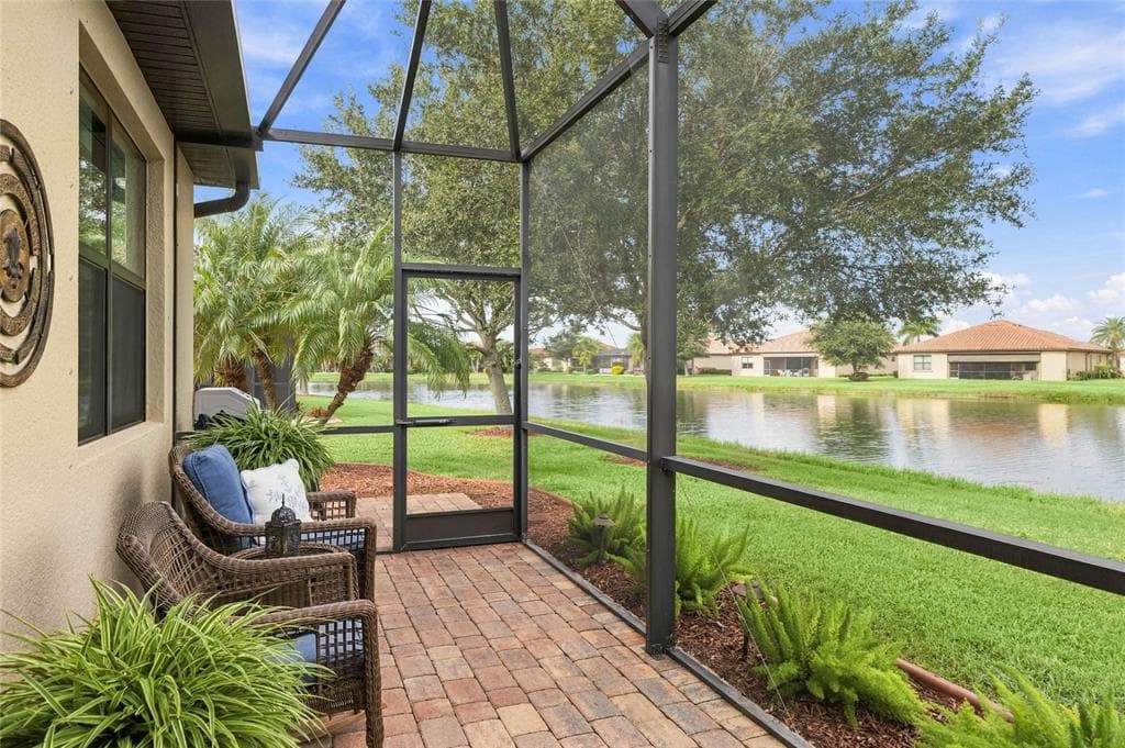 20297 TESORO DR photo 23
