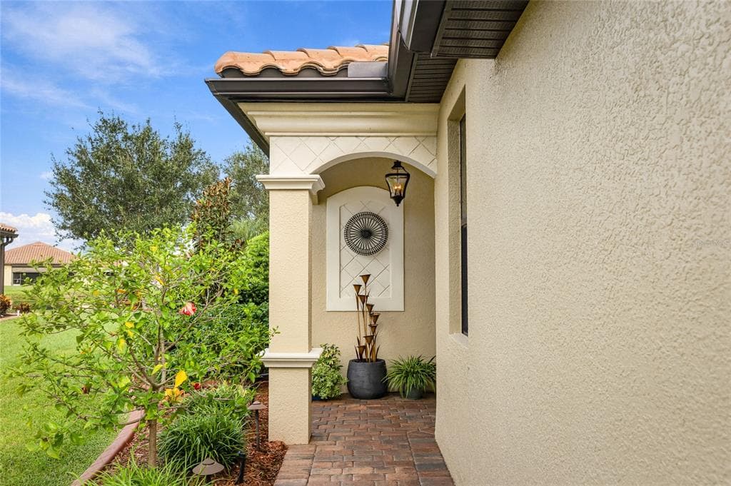 20297 TESORO DR photo 2