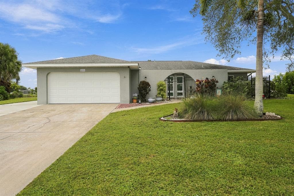 2331 SANDLEWOOD DRIVE photo 1