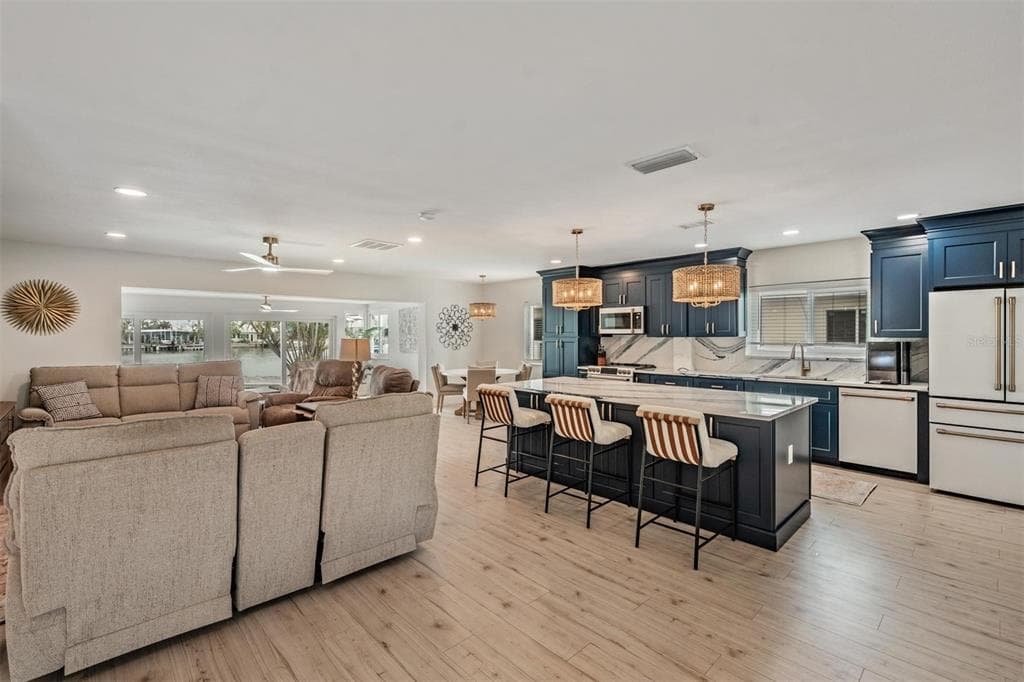 11425 5TH STREET E photo 10