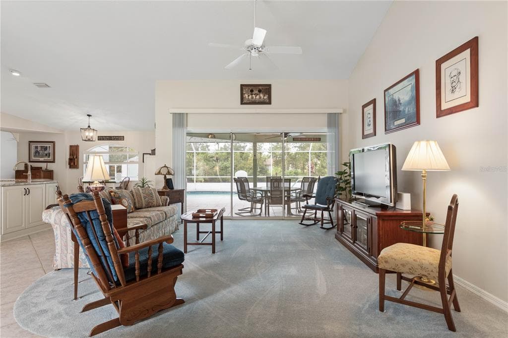 31 BOSTON LANE photo 13