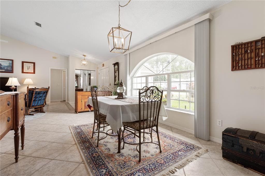 31 BOSTON LANE photo 17