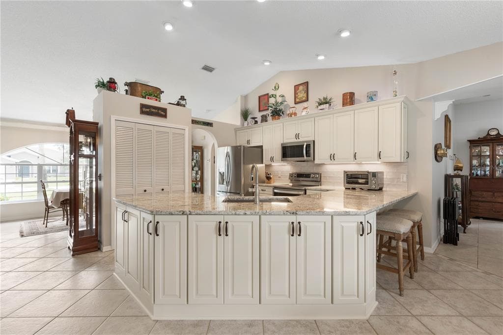 31 BOSTON LANE 5