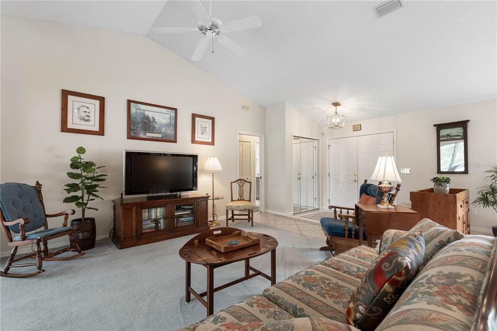 31 BOSTON LANE photo 15
