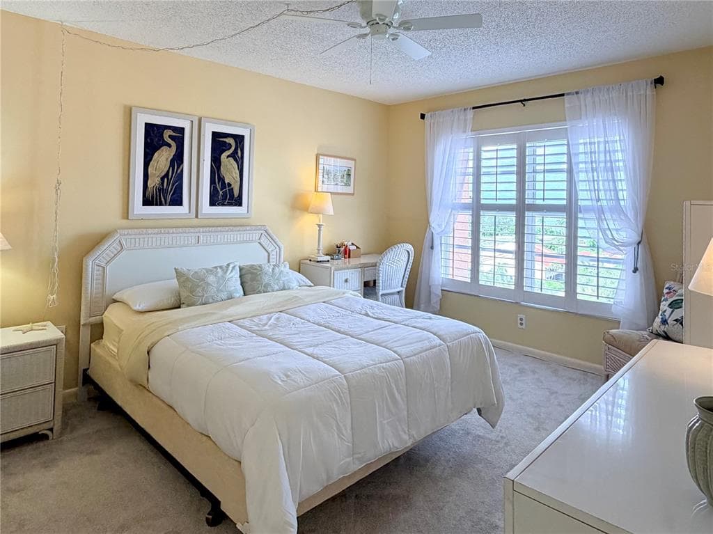 4900 BRITTANY DRIVE S 805 photo 9