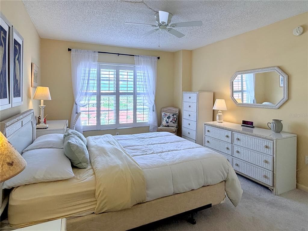 4900 BRITTANY DRIVE S 805 photo 10