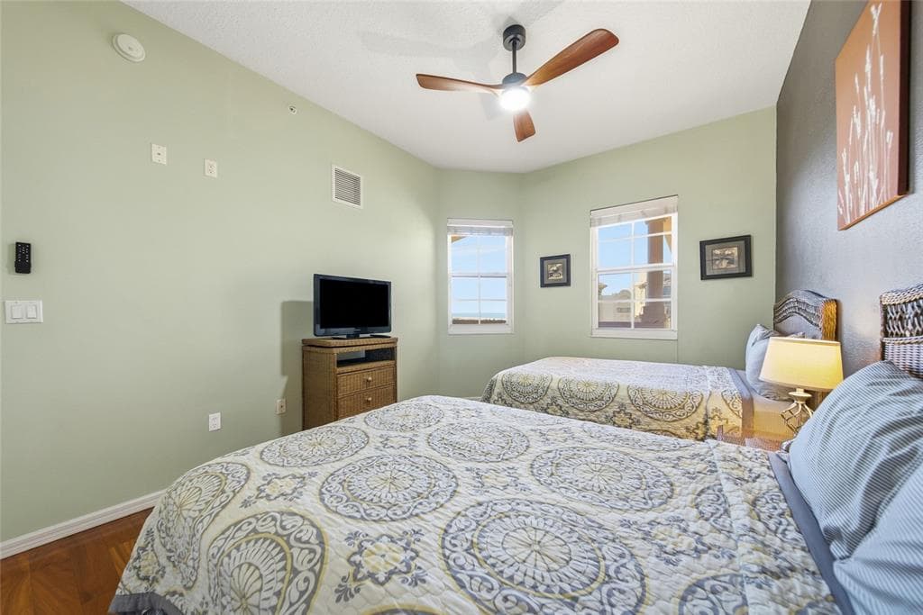 530 S GULFVIEW BOULEVARD 606 photo 24