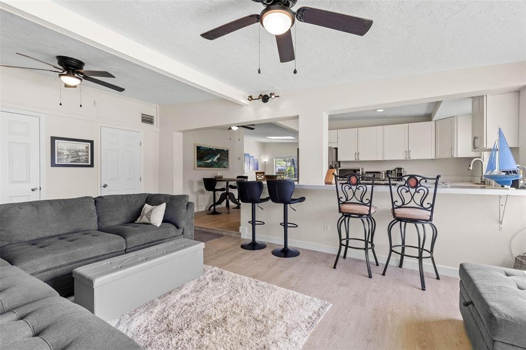 332 WESTWINDS DRIVE photo 13
