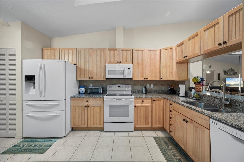 3830 BAL HARBOR BOULEVARD 17 photo 4