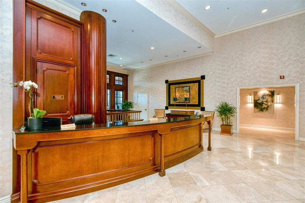 1233 N GULFSTREAM AVENUE 1404 photo 6