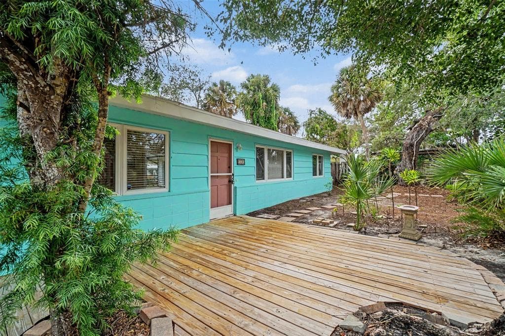 528 RALPH STREET photo 3