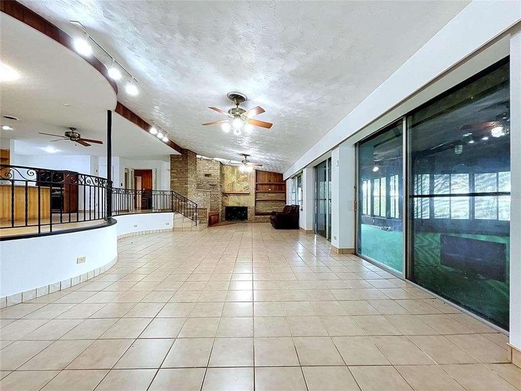1348 EDGEWATER BEACH DRIVE 3