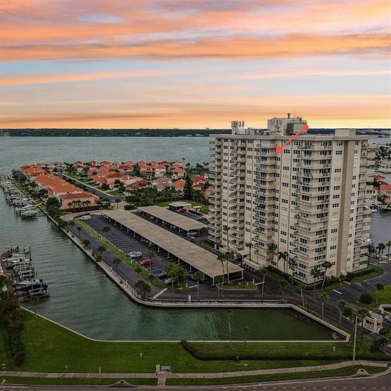 1621 GULF BOULEVARD 1604 photo 1