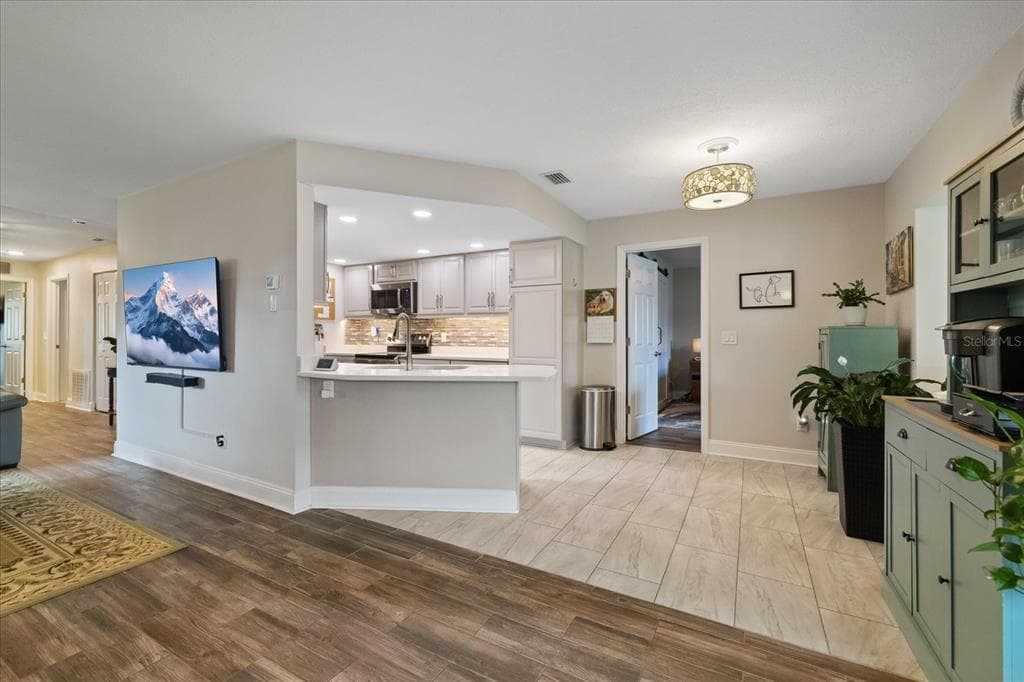 4454 MITCHER ROAD photo 18