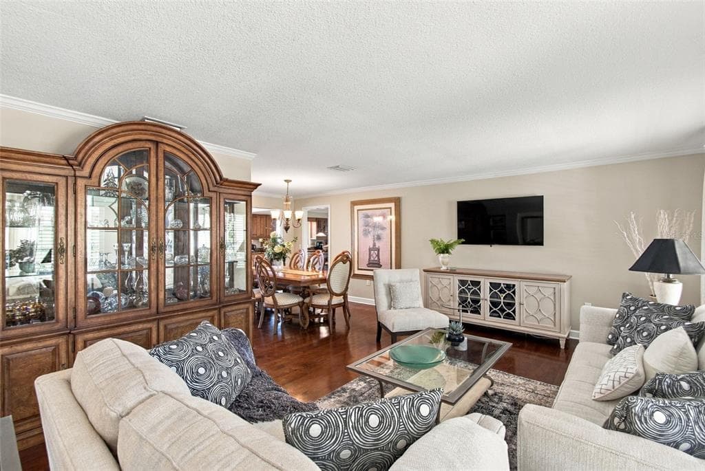 1921 MANOR CIRCLE SE photo 22