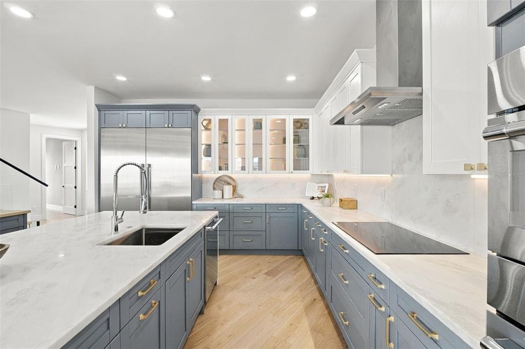 7176 S SHORE DRIVE S photo 8